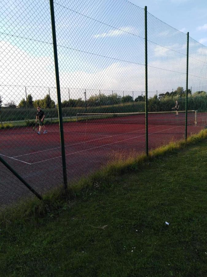 Luxueuze Stacaravan In Bredene Met Eigen Terras En Tuintje Екстериор снимка